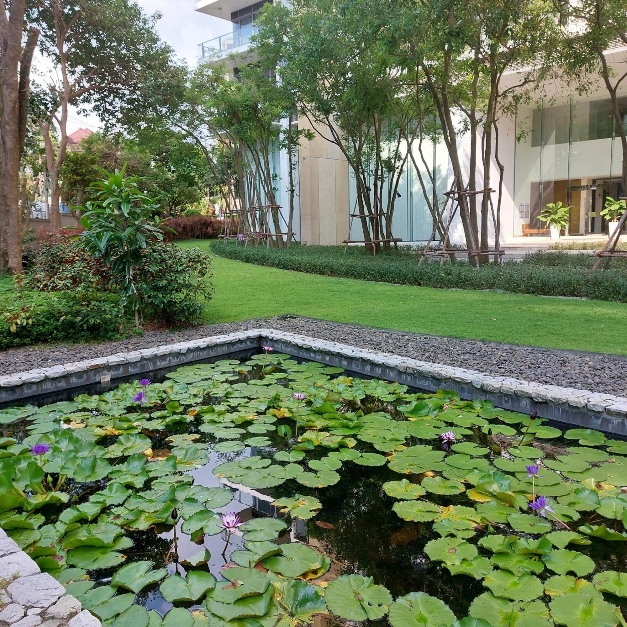 Sea View Apartment In Pattaya Exterior photo