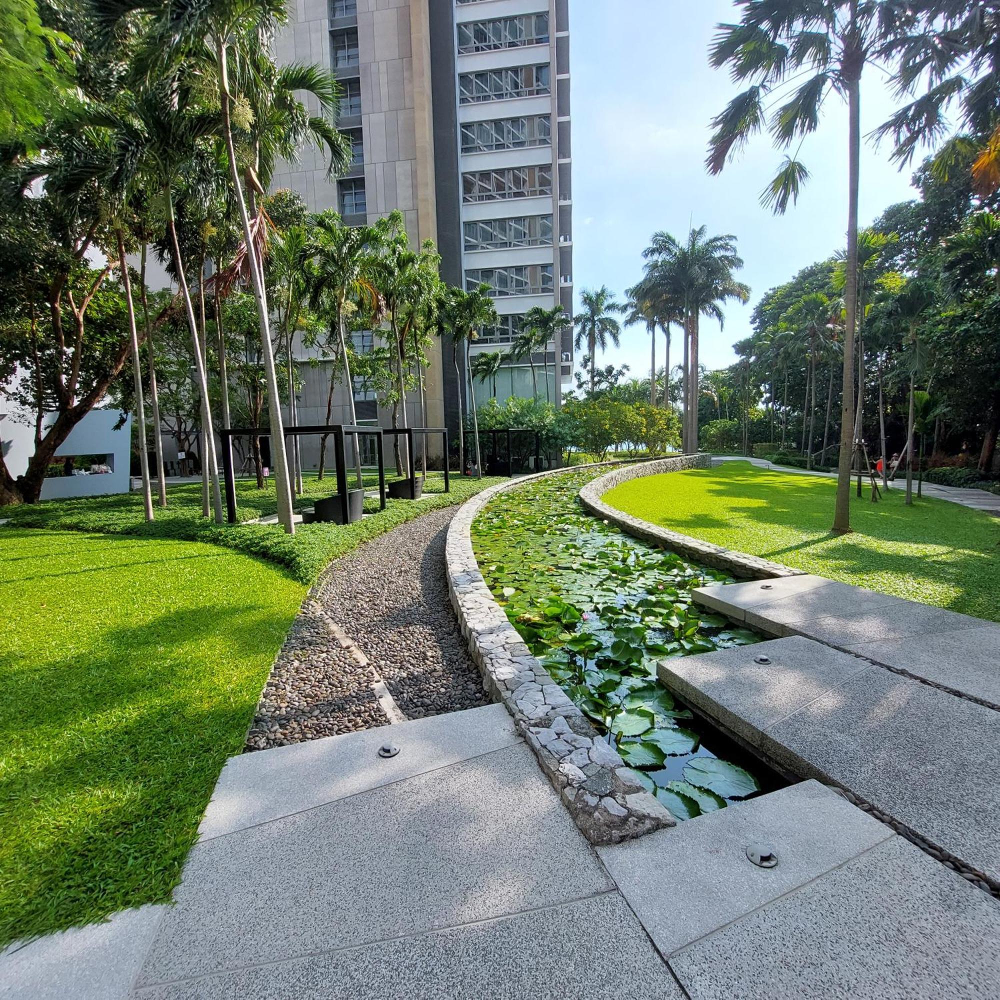 Sea View Apartment In Pattaya Exterior photo