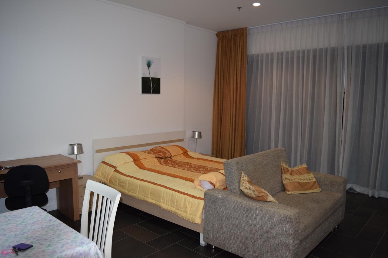 Sea View Apartment In Pattaya Exterior photo